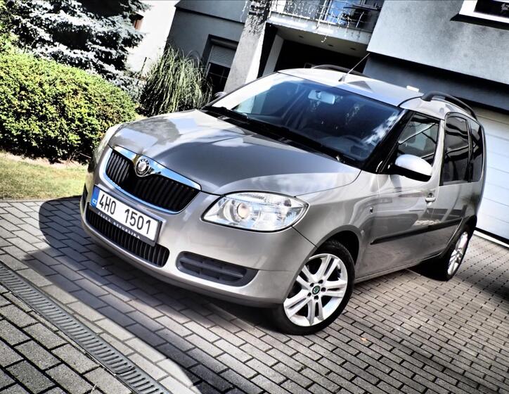 Škoda Roomster 1