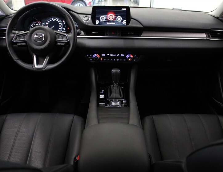 Mazda 6 8