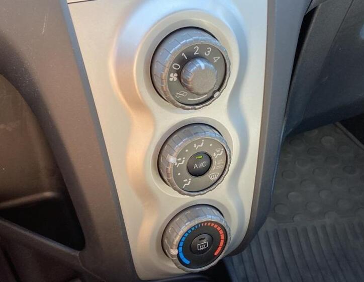 Toyota Yaris 18