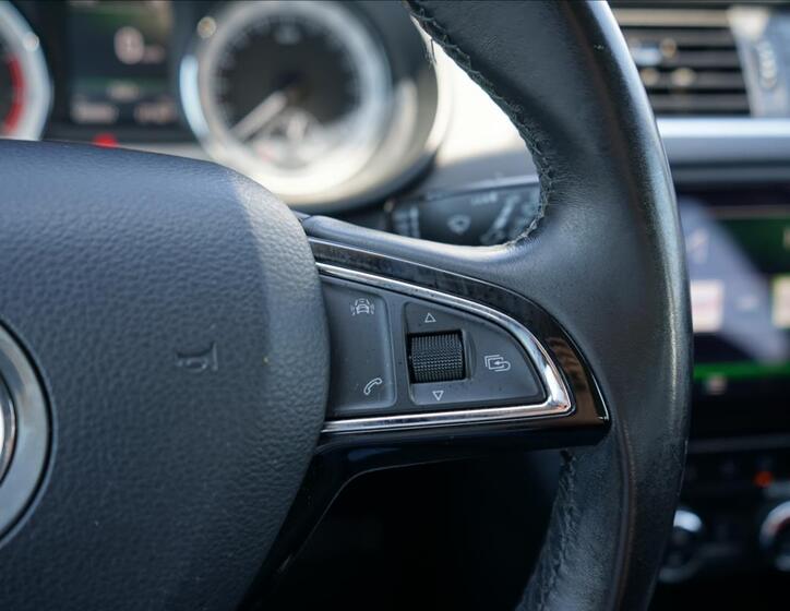 Škoda Octavia 19