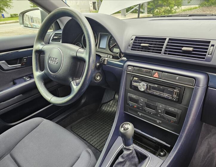 Audi A4 27
