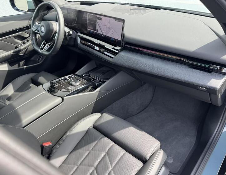 BMW Řada 5 9