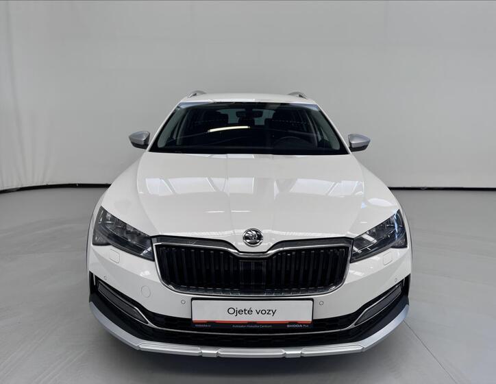 Škoda Superb 4