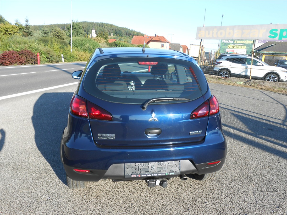 Mitsubishi Colt
