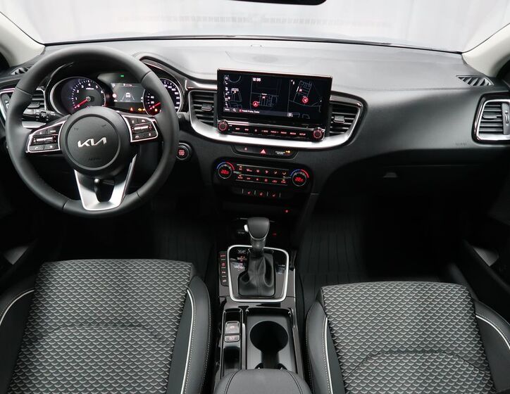 KIA XCeed 11
