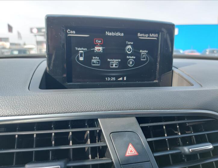 Audi Q3 31
