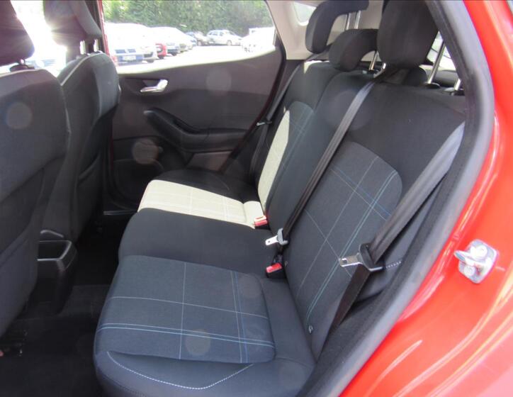 Ford Fiesta 10