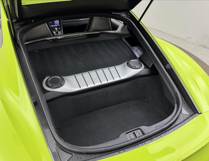 Porsche Cayman 55