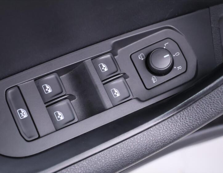 Škoda Karoq 13