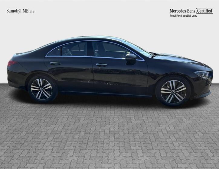 Mercedes-Benz CLA 5