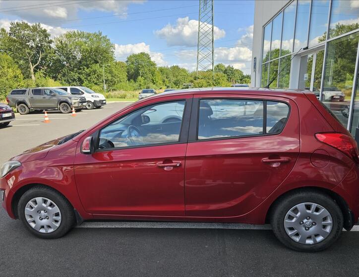 Hyundai i20 4
