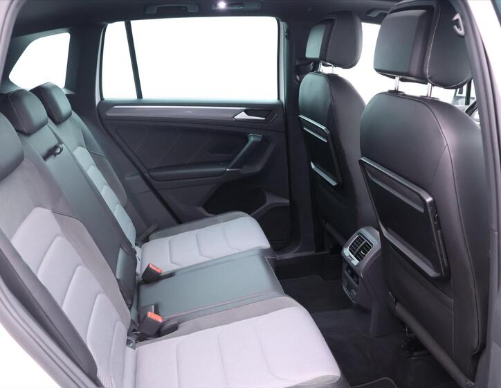 Volkswagen Tiguan 15