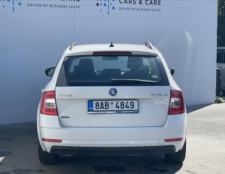 Škoda Octavia 23