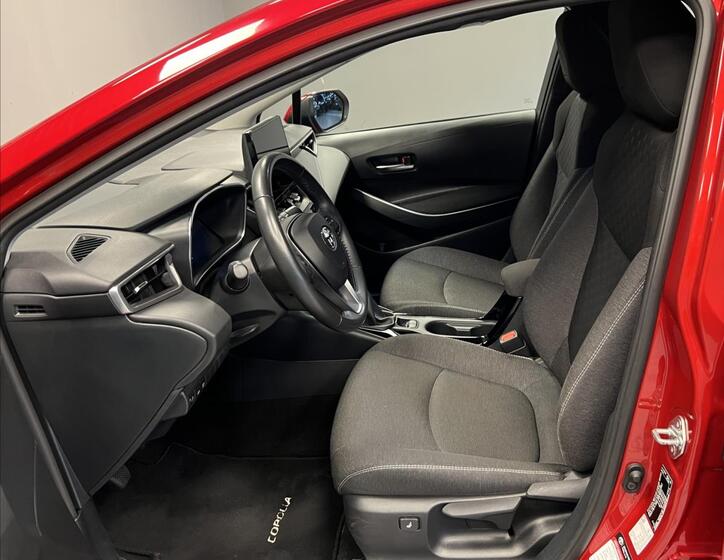 Toyota Corolla 8