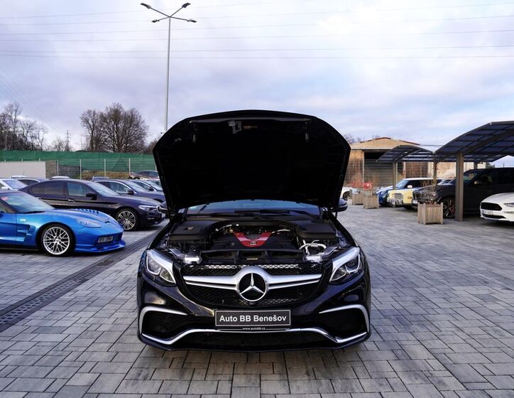 Mercedes-Benz GLC 9