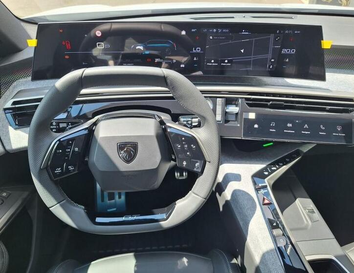Peugeot 5008 11