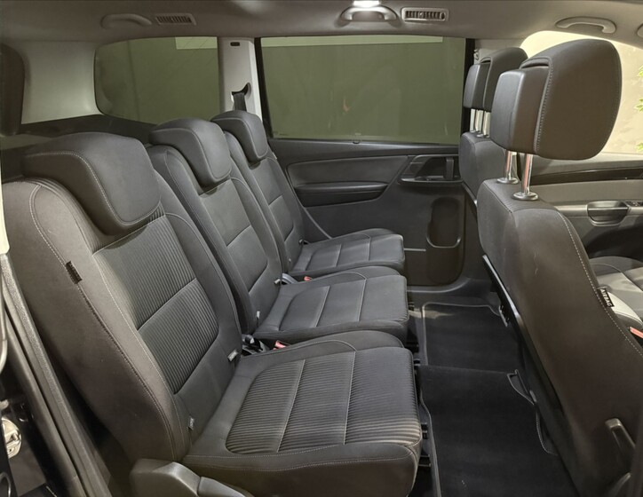 Seat Alhambra 22