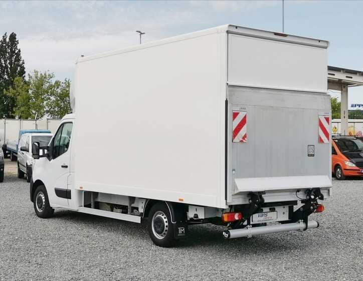 Renault Master 4
