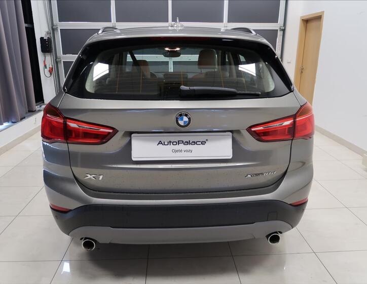 BMW X1 5