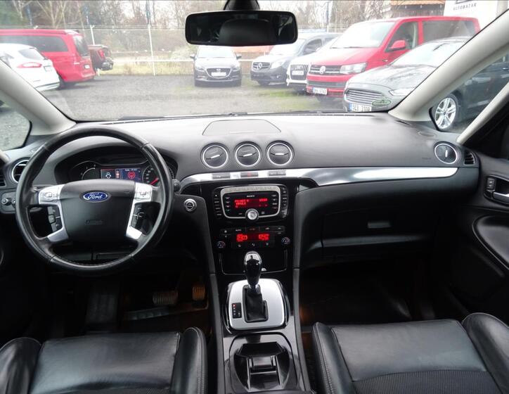 Ford S-MAX 25