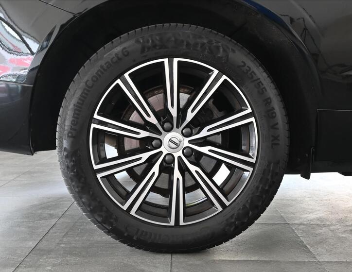 Volvo XC60 36
