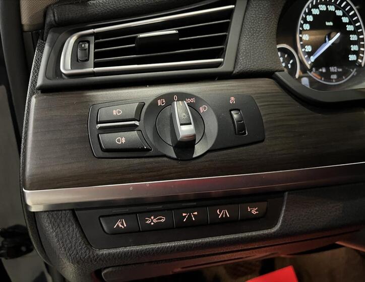 BMW Řada 7 25