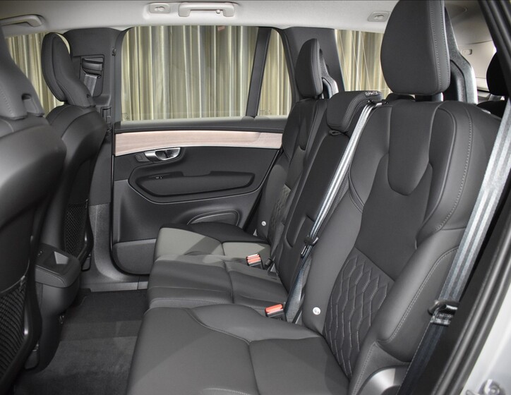 Volvo XC90 21