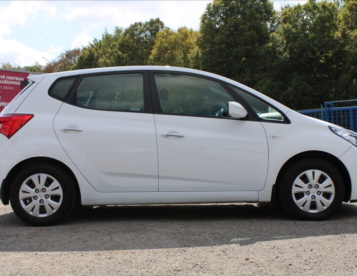 Hyundai ix20 4