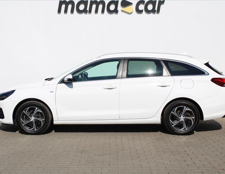 Hyundai i30 4