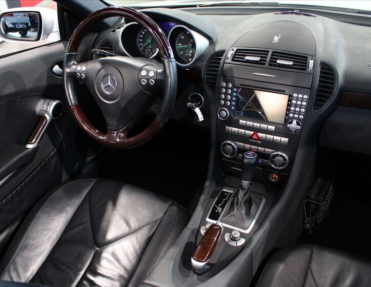 Mercedes-Benz SLK 12