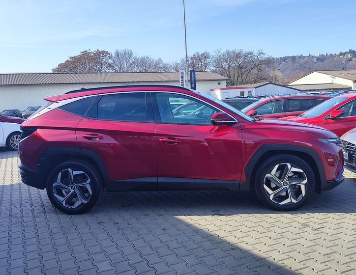 Hyundai Tucson 4