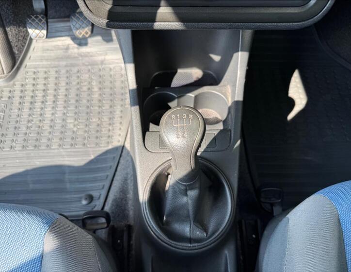 Škoda Fabia 16