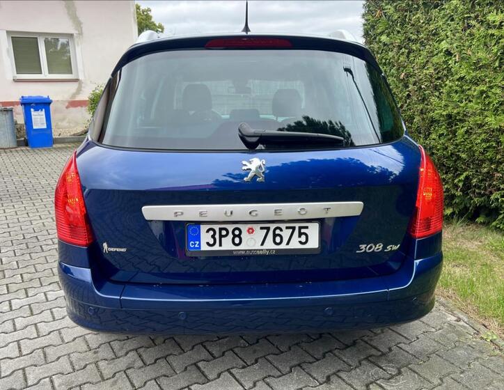 Peugeot 308 4