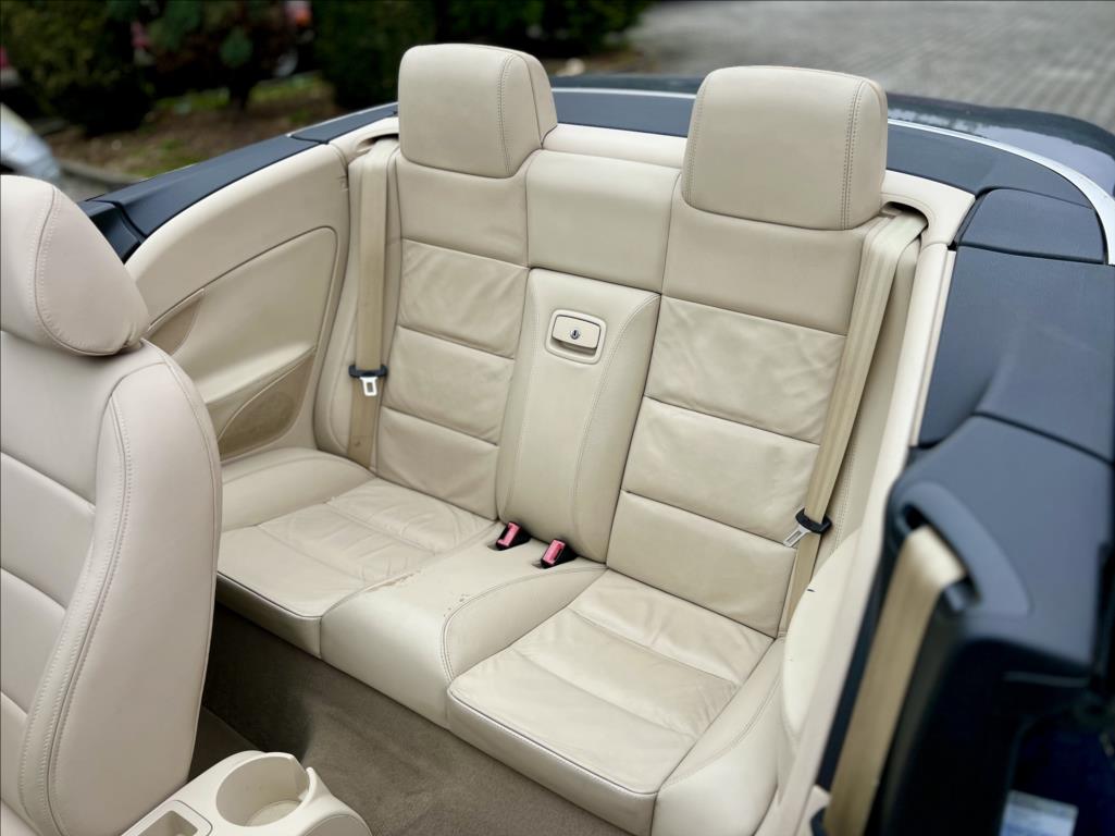 Volkswagen EOS