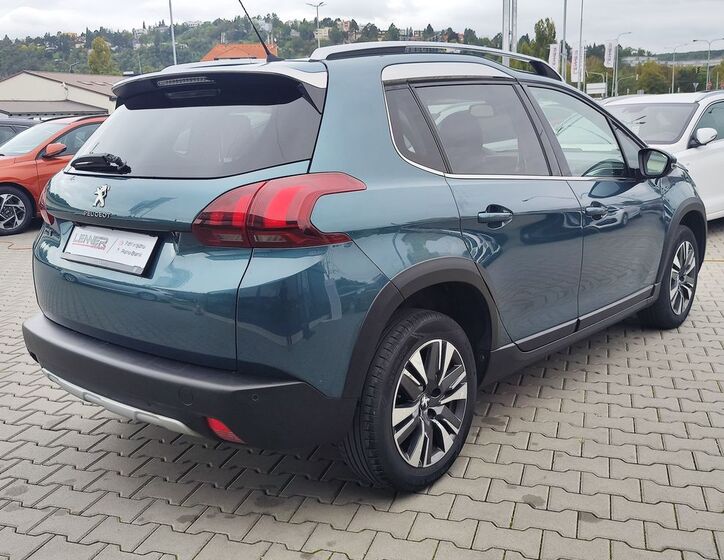 Peugeot 2008 5