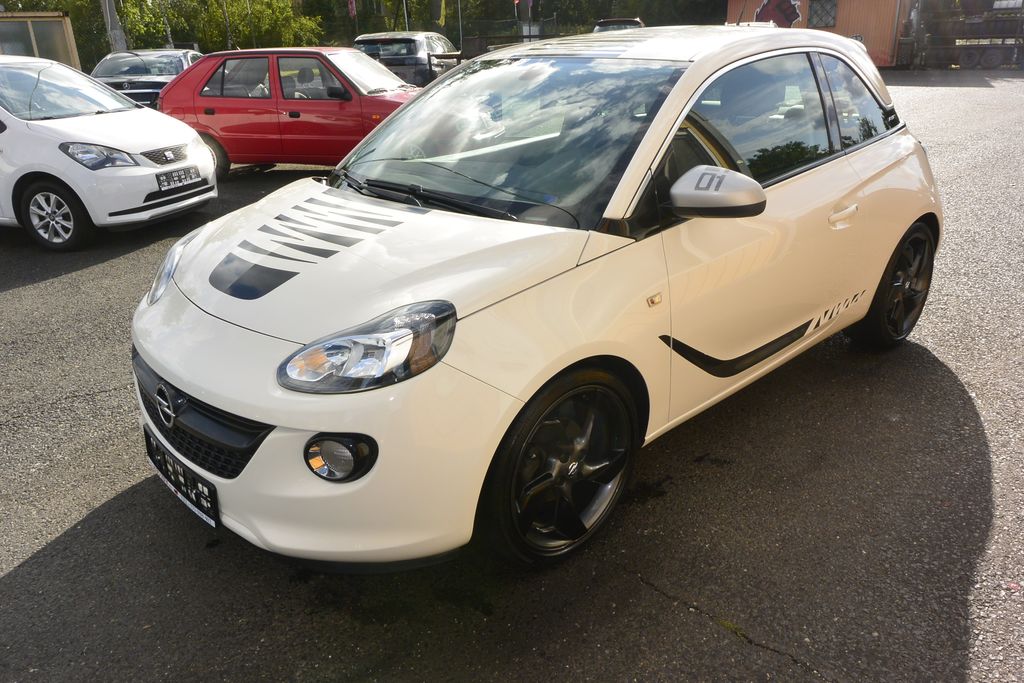 Opel Adam