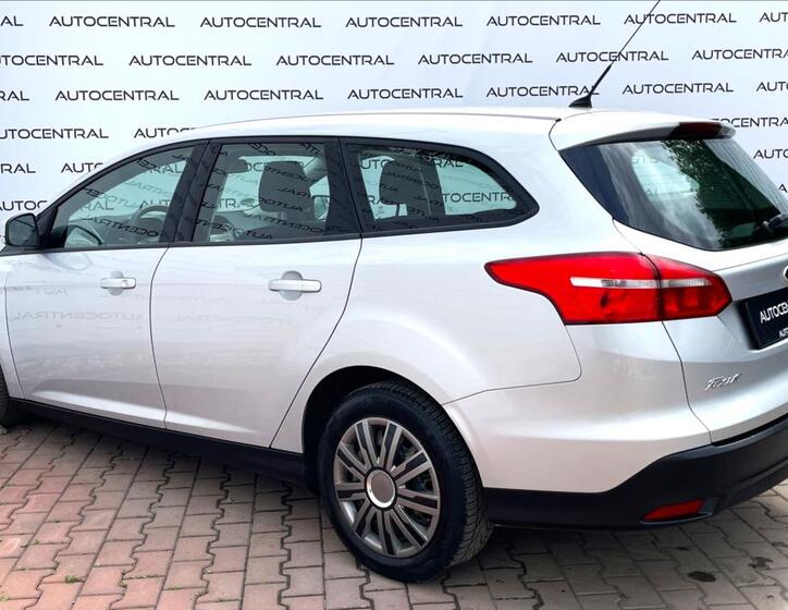 Ford Focus 6