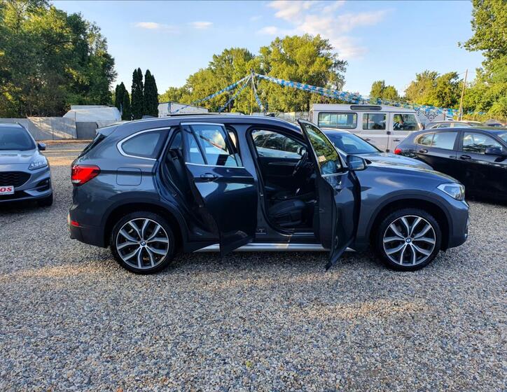 BMW X1 18