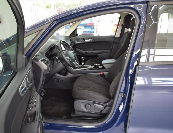 Ford S-MAX 10
