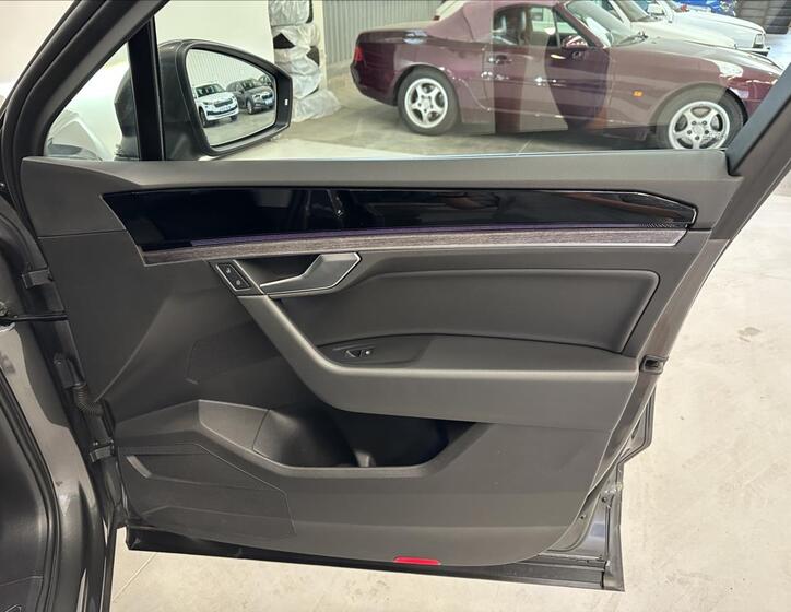 Volkswagen Touareg 27