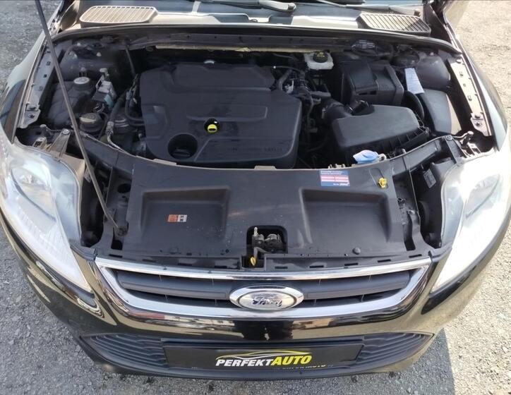 Ford Mondeo 29