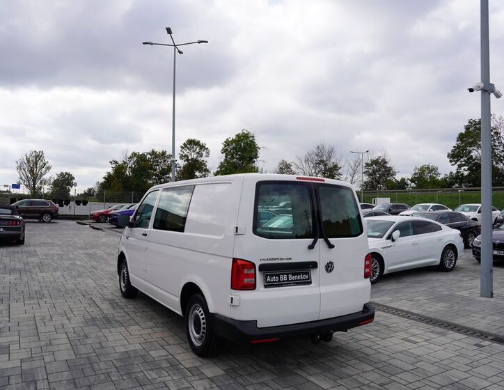 Volkswagen Transporter 4