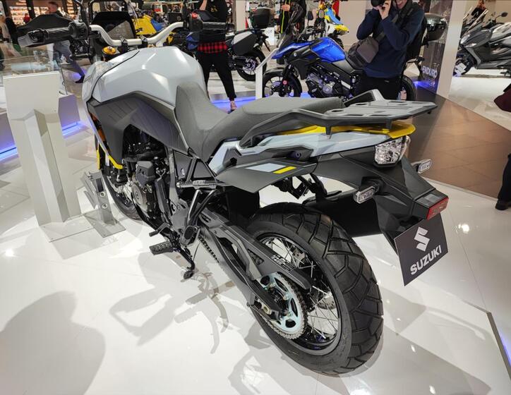 Suzuki Ostatní 10