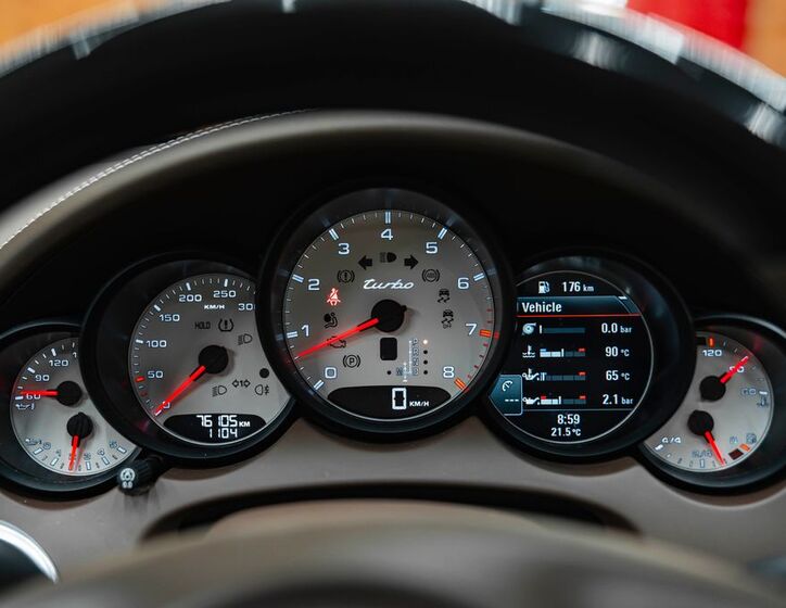 Porsche Cayenne 5
