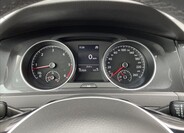Volkswagen Golf 11