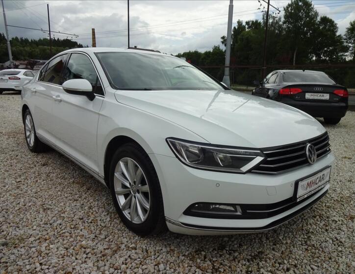 Volkswagen Passat 9