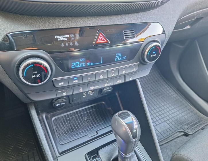 Hyundai Tucson 12