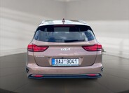 KIA Ceed 5