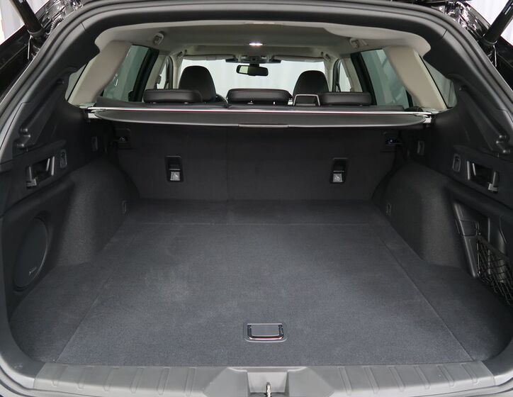 Subaru Outback 8
