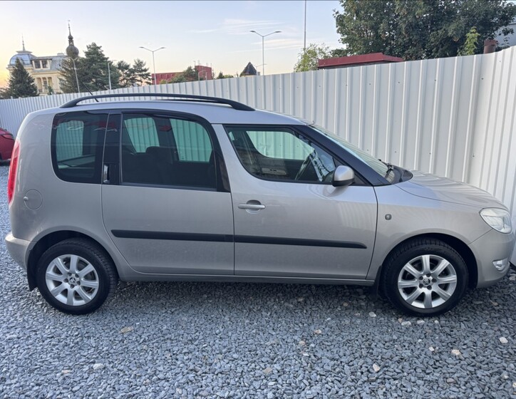 Škoda Roomster 14